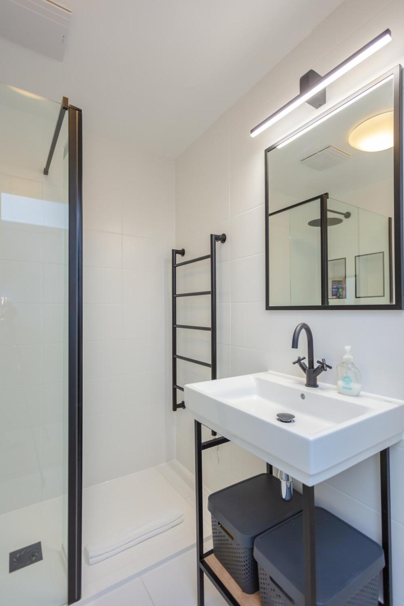 Stylish 1 Bedroom Apartment In Holborn In A Great Location Londýn Exteriér fotografie
